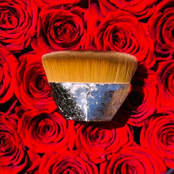 Rose Gold Kabuki Brush & travel set - Picture 2 of 4